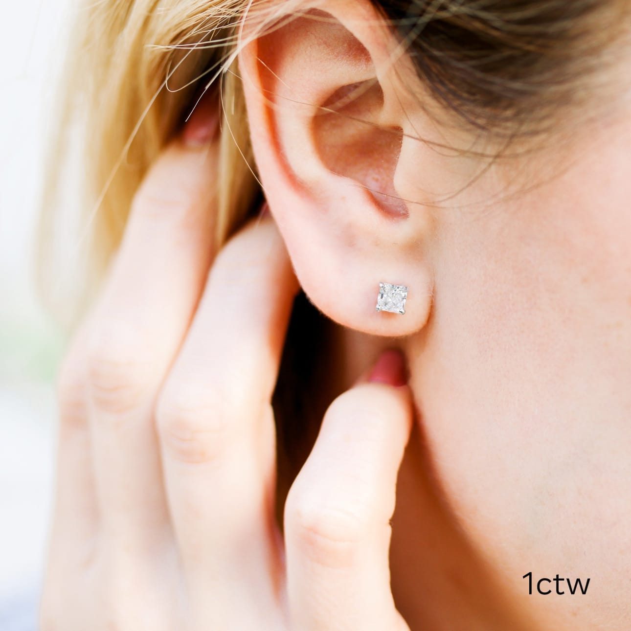 Solitaire Stud Earrings with 1.0 CT-3.0 CT Radiant Cut Moissanite