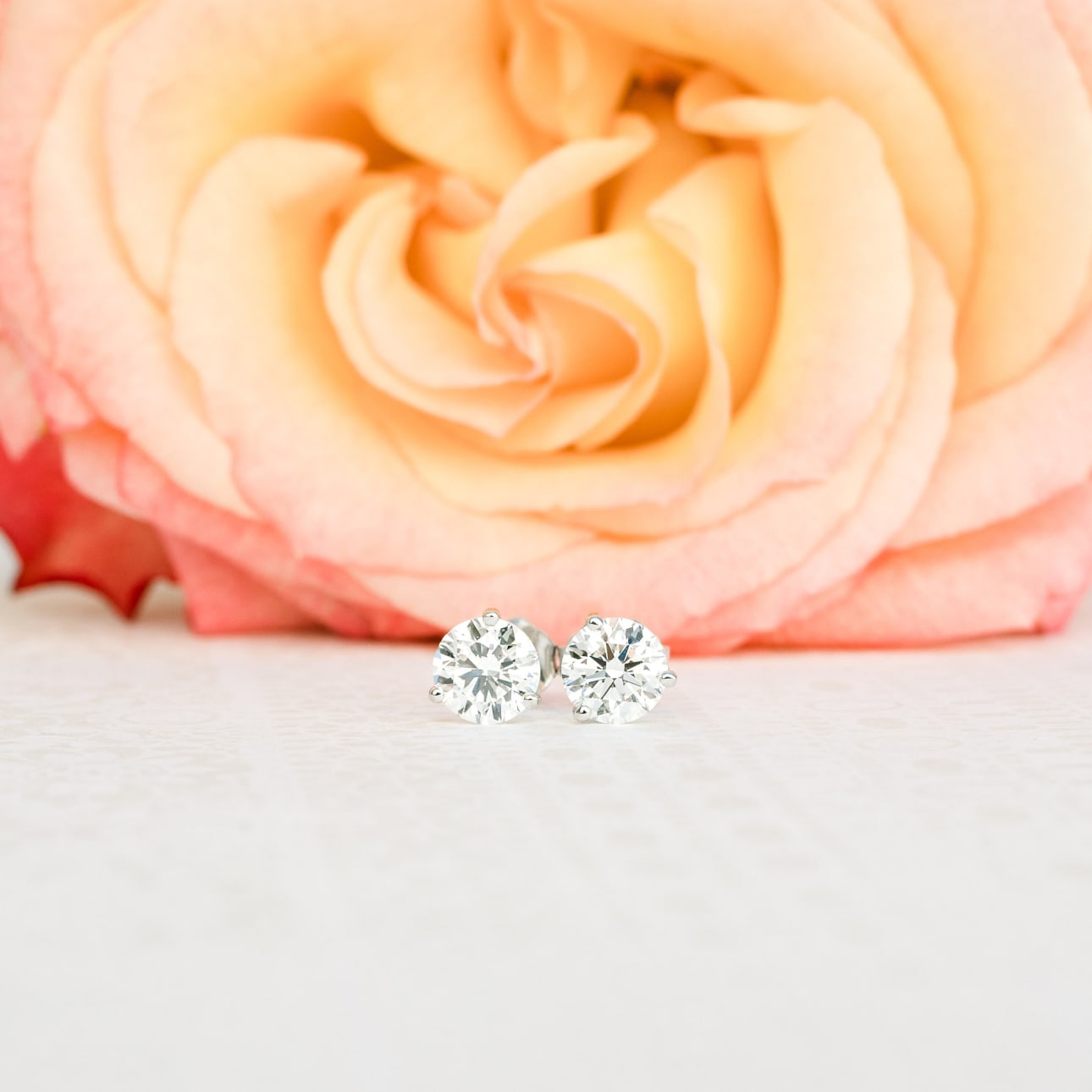Solitaire Stud Earrings with 0.70 CT-1.50 CT Round Cut Moissanite