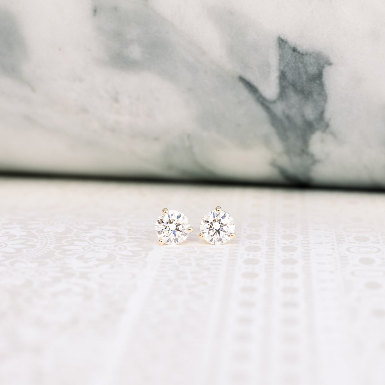 Solitaire Stud Earrings with 0.70 CT-1.50 CT Round Cut Moissanite
