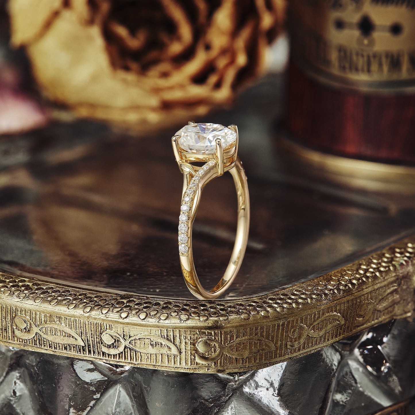 Moissanite diamond oval shape vintage engagement ring