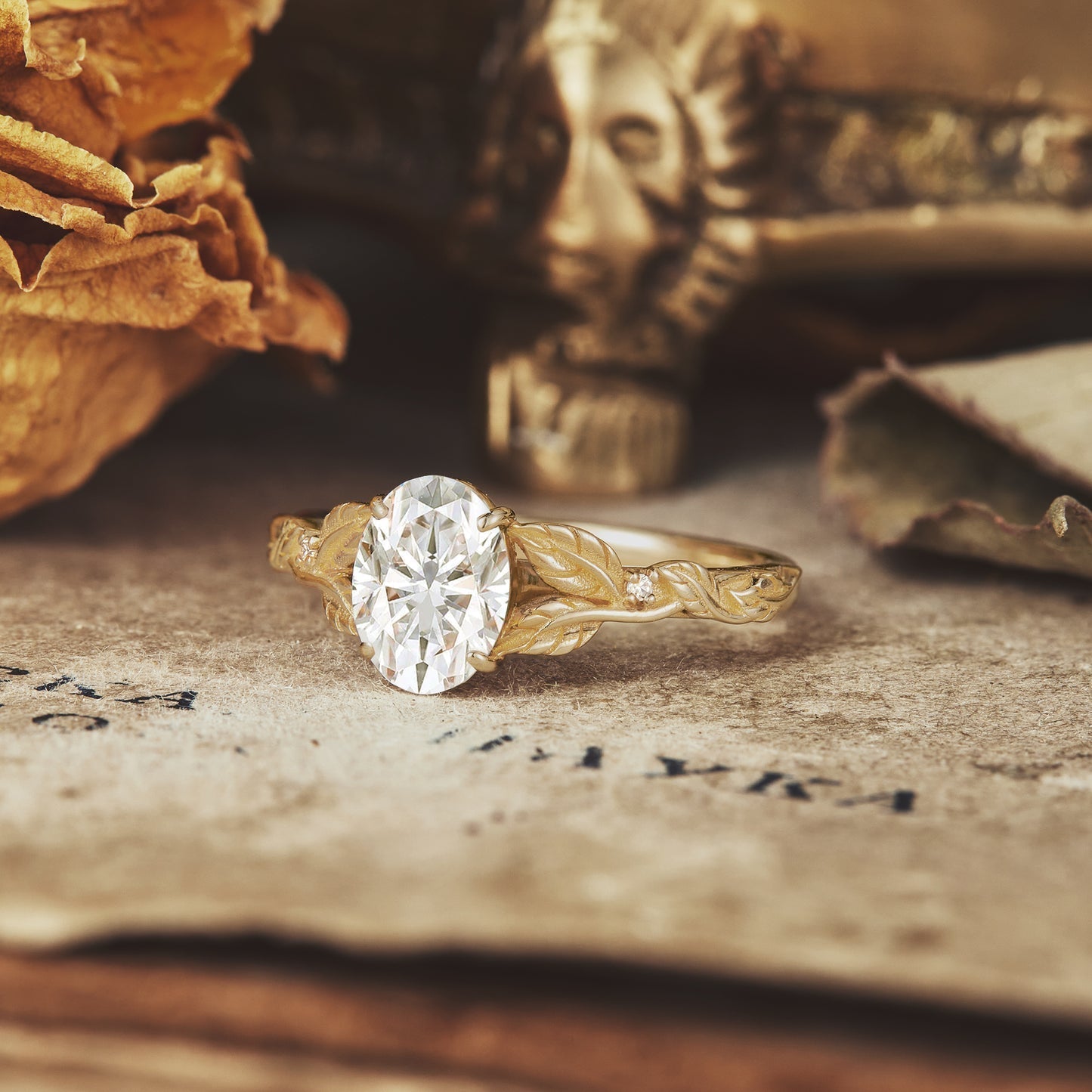 Oval shape moissanite diamond vintage engagement ring