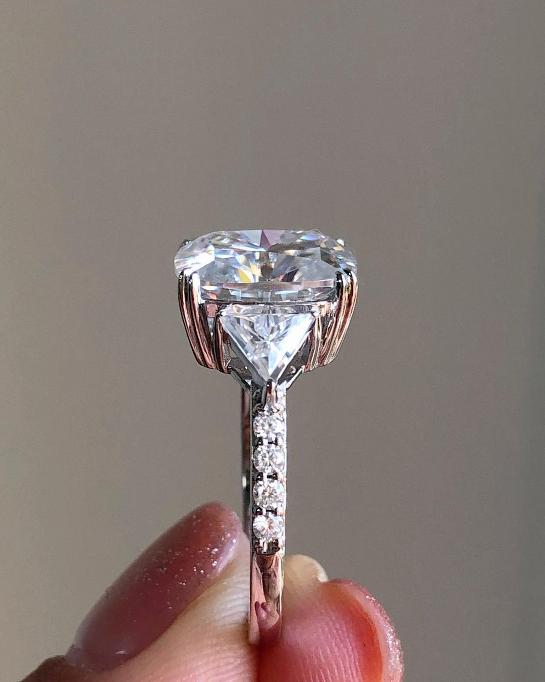 Three Stones & Pave Ring with 4.0 CT Elongated Cushion Cut Moissanite
