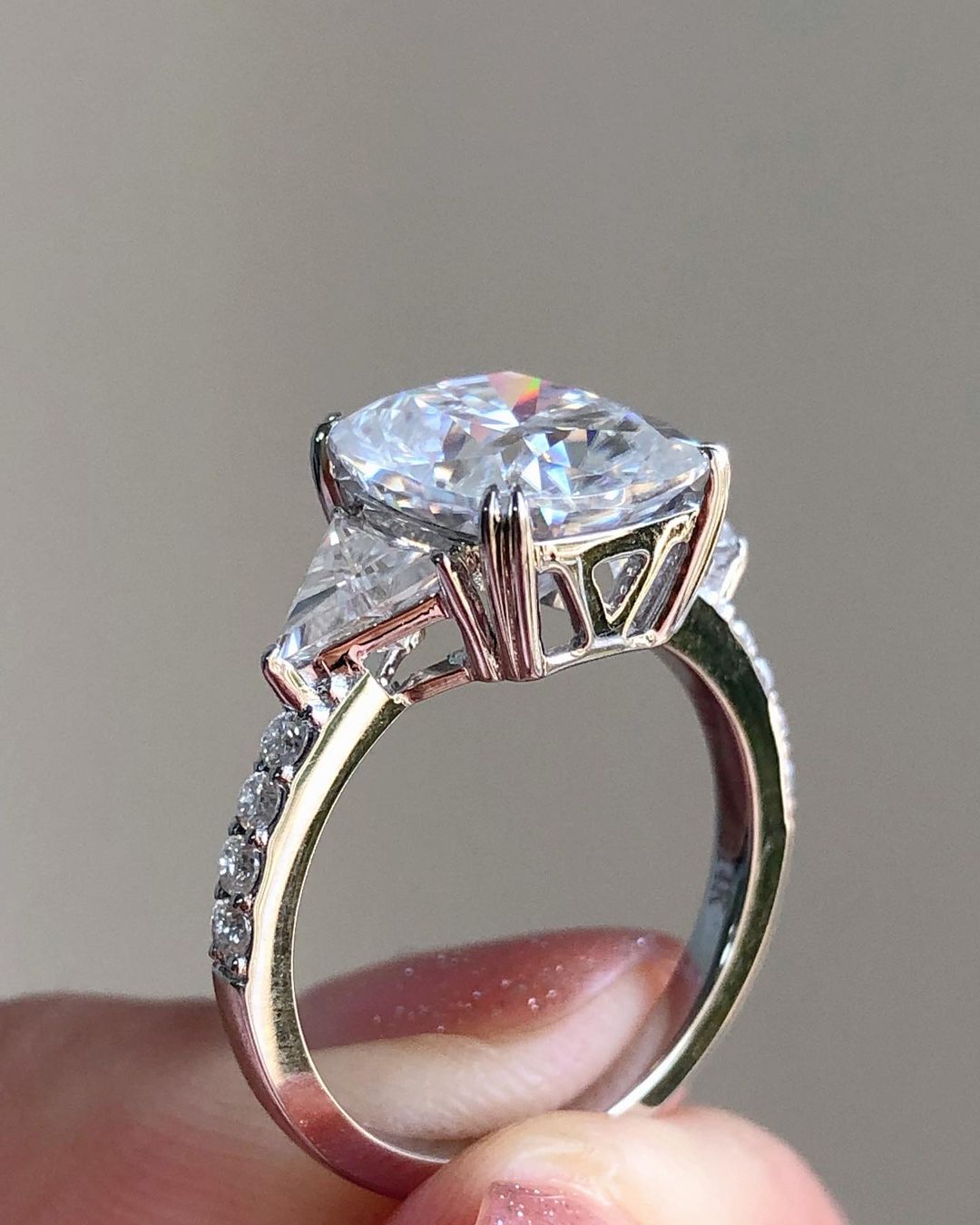Three Stones & Pave Ring with 4.0 CT Elongated Cushion Cut Moissanite