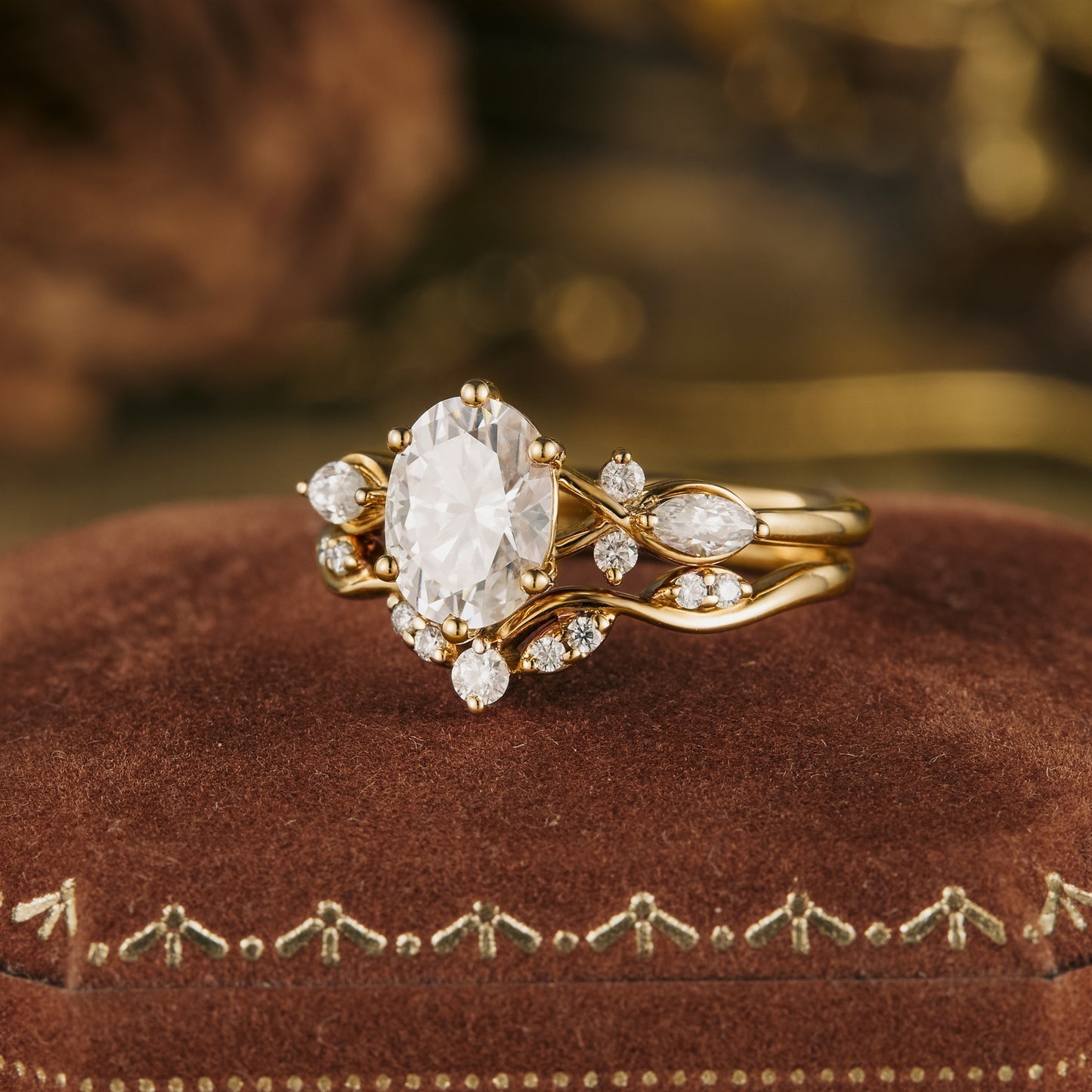 Oval moissanite diamond bridal set with vintage setting