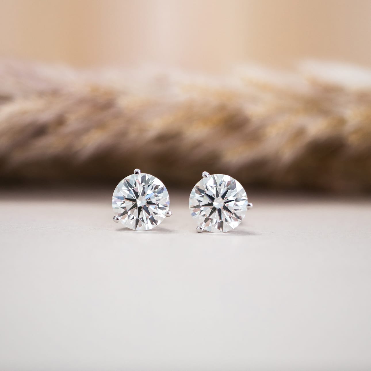 Solitaire Stud Earrings with 0.70 CT-1.50 CT Round Cut Moissanite