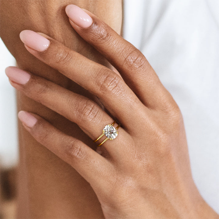 Double Band Ring with 1.70 CT Cushion Cut Moissanite