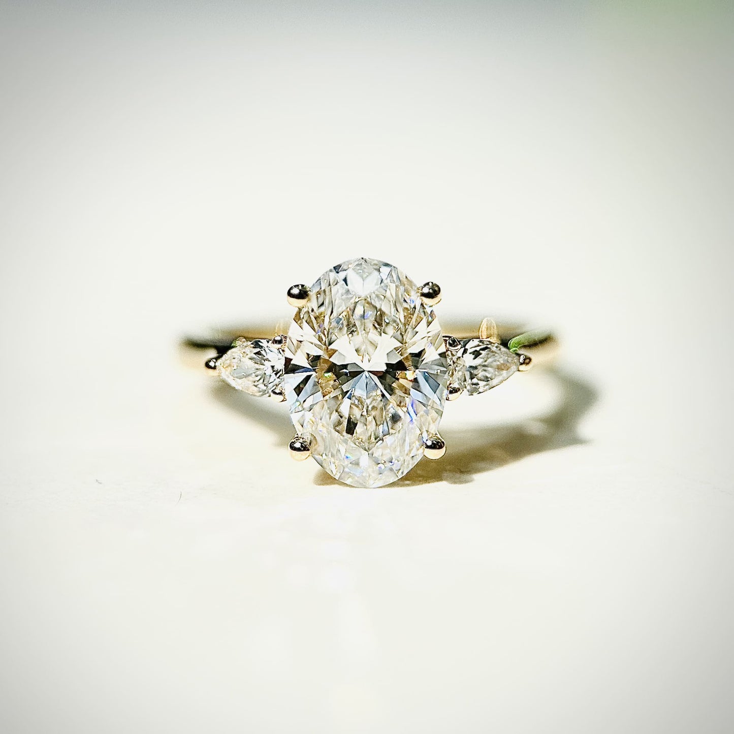 3.0 CT Round E/VS1 CVD Diamond Three Stone Engagement Ring