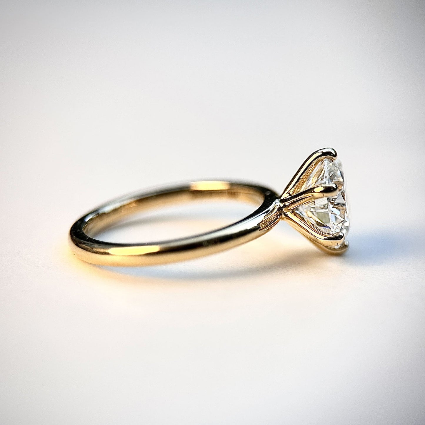 2.0 CT Round E/VS1 CVD Diamond Solitaire Engagement Ring