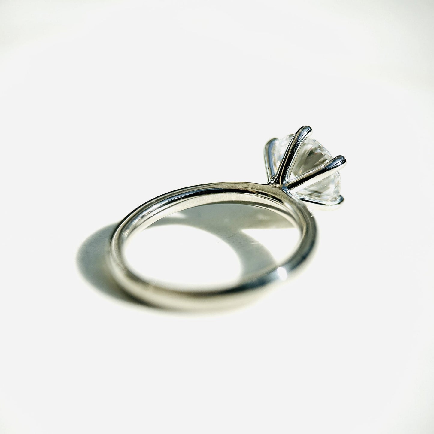 2.0 CT Round E/VS1 CVD Diamond Solitaire Engagement Ring
