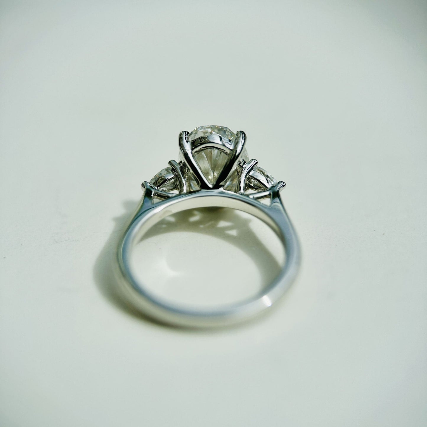 3.0 CT Oval E/VS1 CVD Diamond Three Stone Engagement Ring