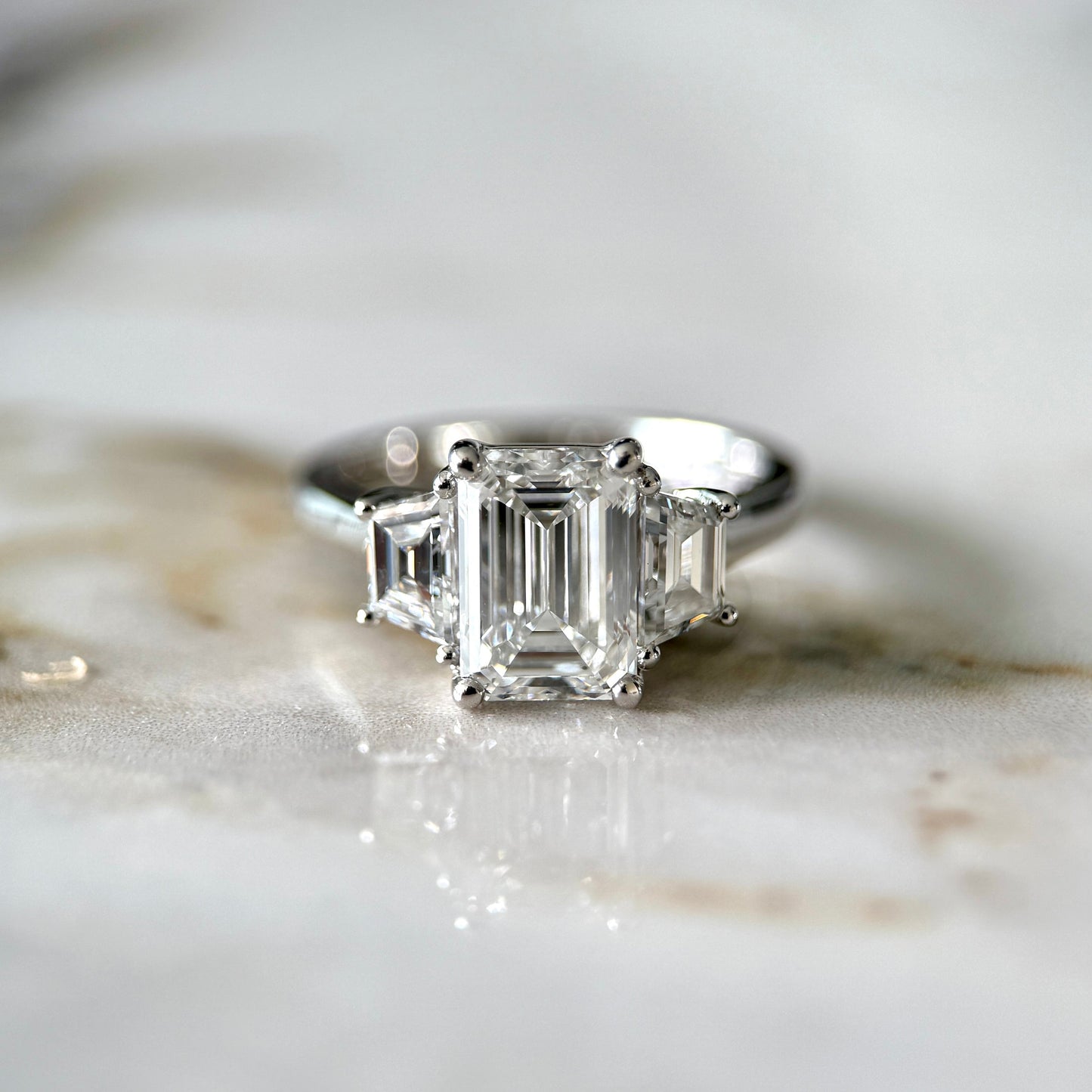 1.80 CT Emerald E/VS1 CVD Diamond Three Stone Engagement Ring