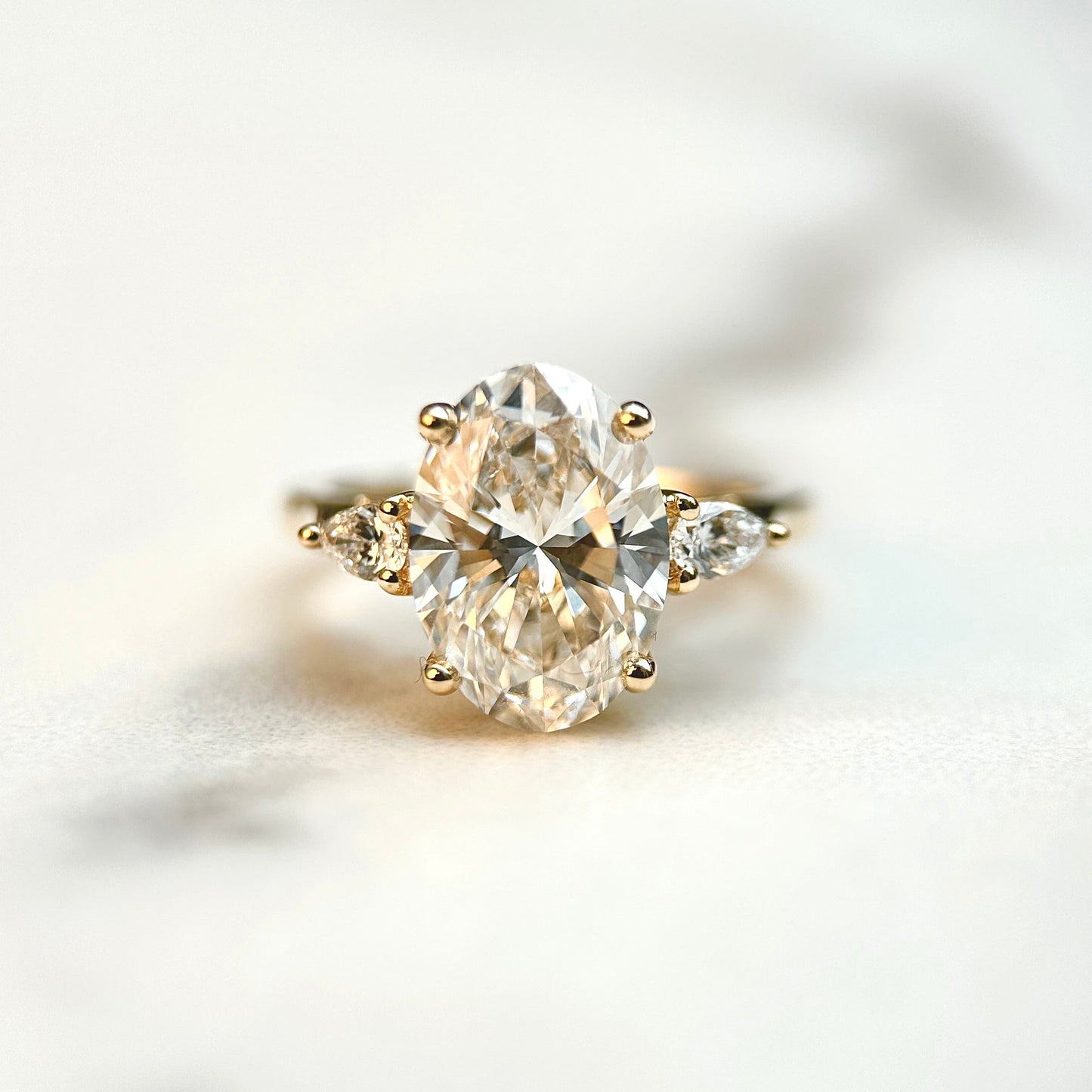 3.0 CT Oval E/VS1 CVD Diamond Three Stone Engagement Ring