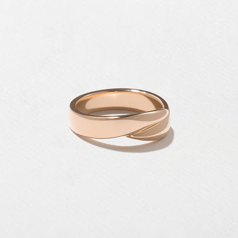Briar- Crossover Men's Wedding Band