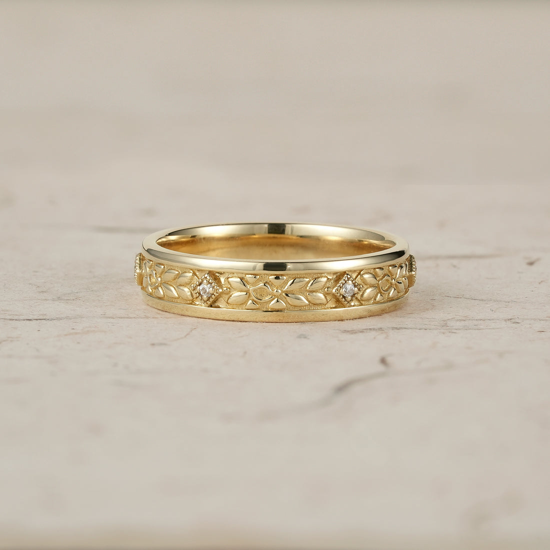 Vintage Men's Moissanite Leaf Wedding Band