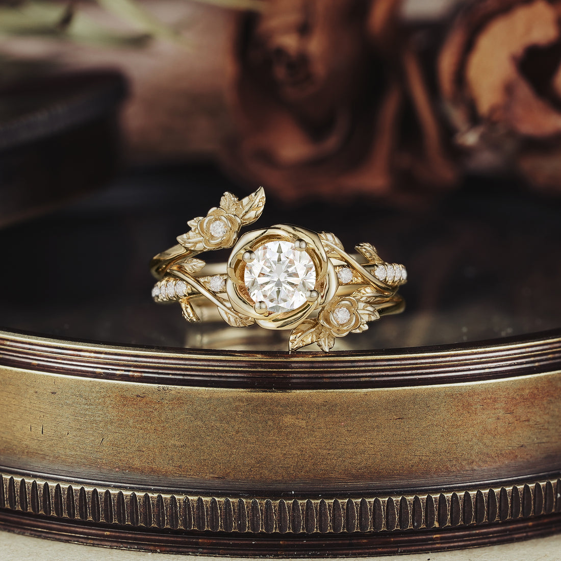 1.32 CT Round Shaped Moissanite Diamond Bridal Set With Vintage Setting