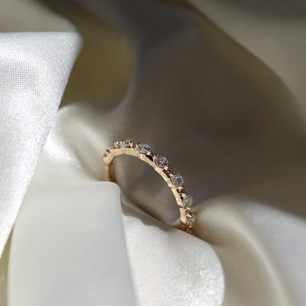 Dainty Band with 0.20 TCW Round Cut Moissanite