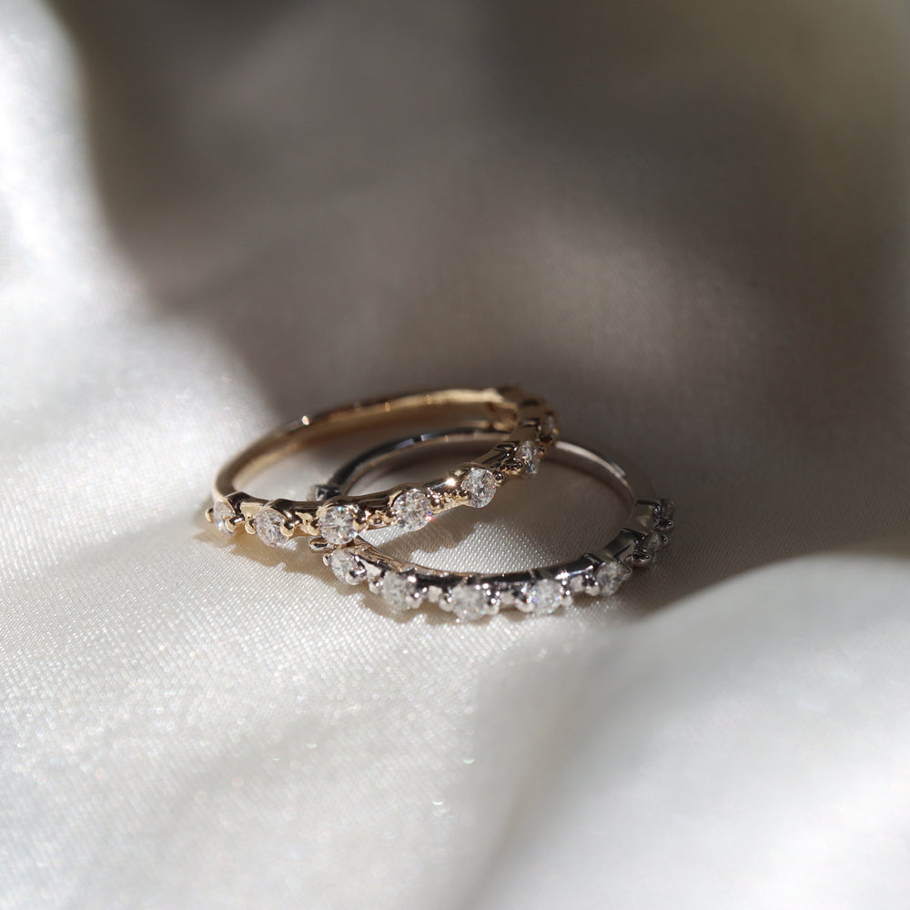 Dainty Band with 0.20 TCW Round Cut Moissanite