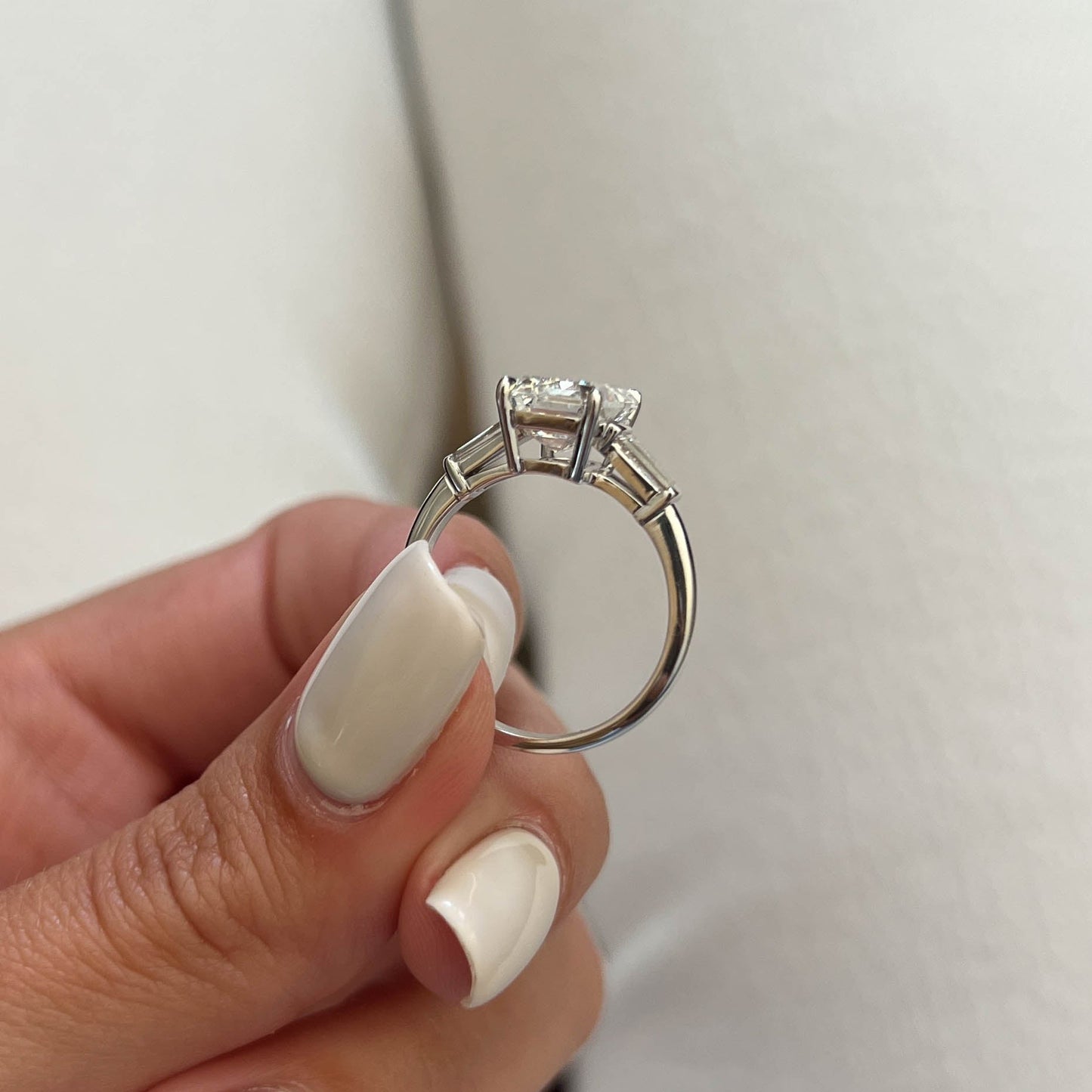 1.0-3.0 CT Emerald Lab Grown Diamond Three Stones Engagement Ring