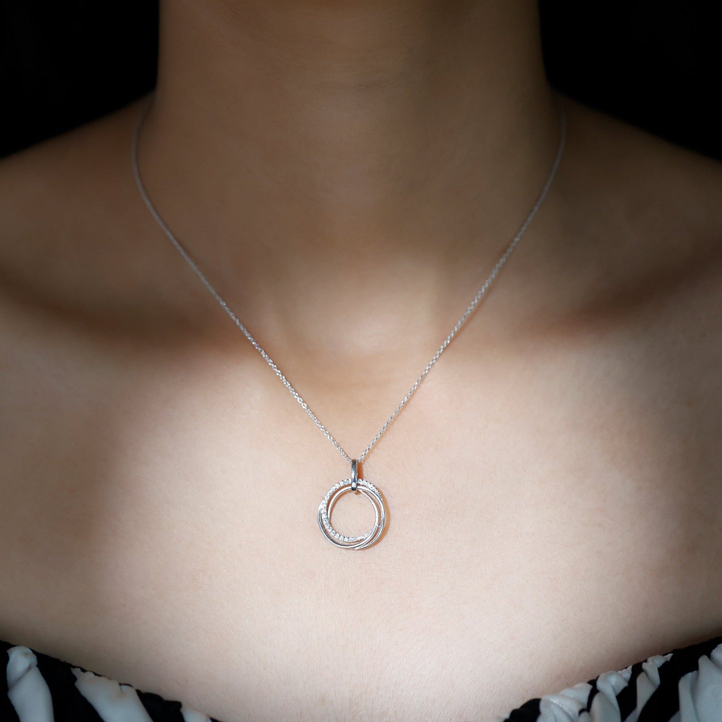 Criss Cross Open Necklace with 0.22 TCW Round Cut Moissanite