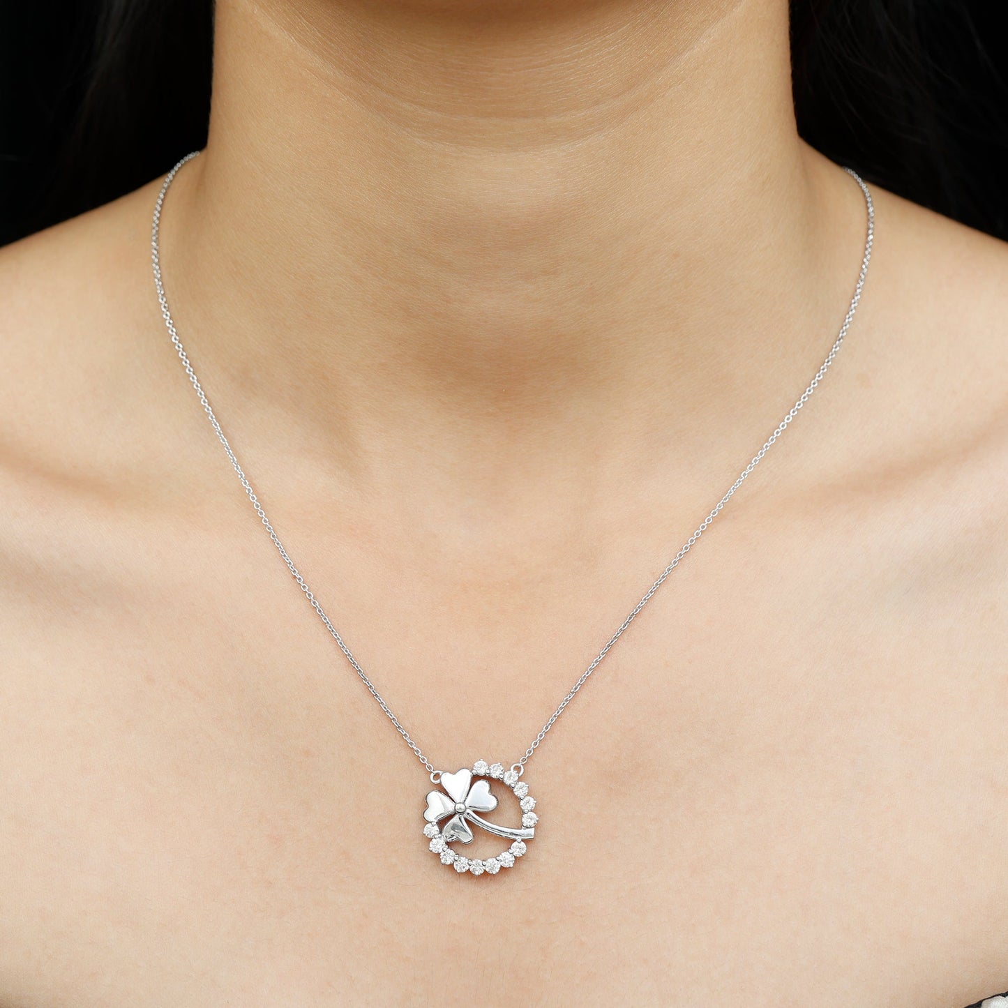 Clover Leaf Necklace with 1.26 TCW Round Cut Moissanite