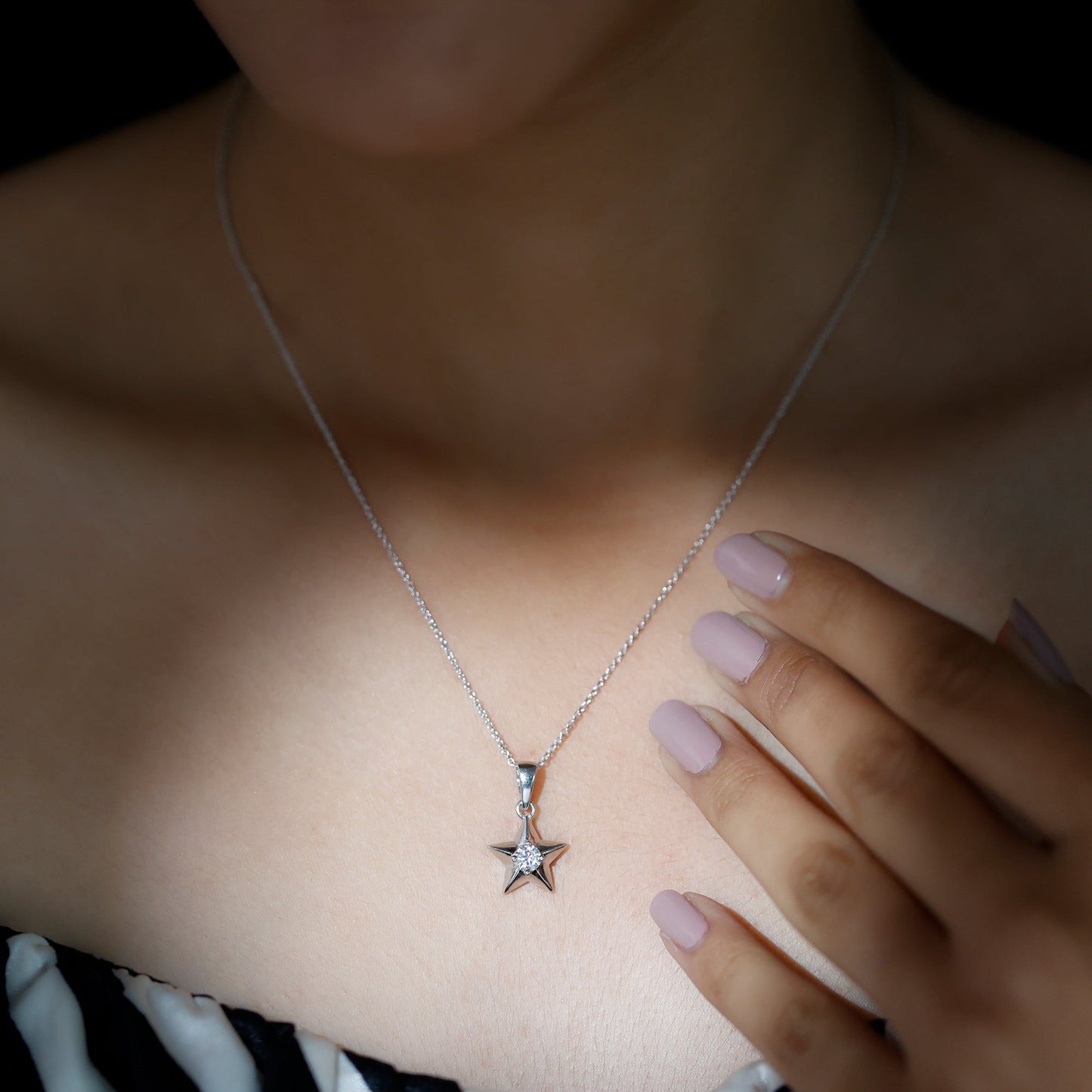Solitaire Star Necklace with 0.32 CT Round Cut Moissanite