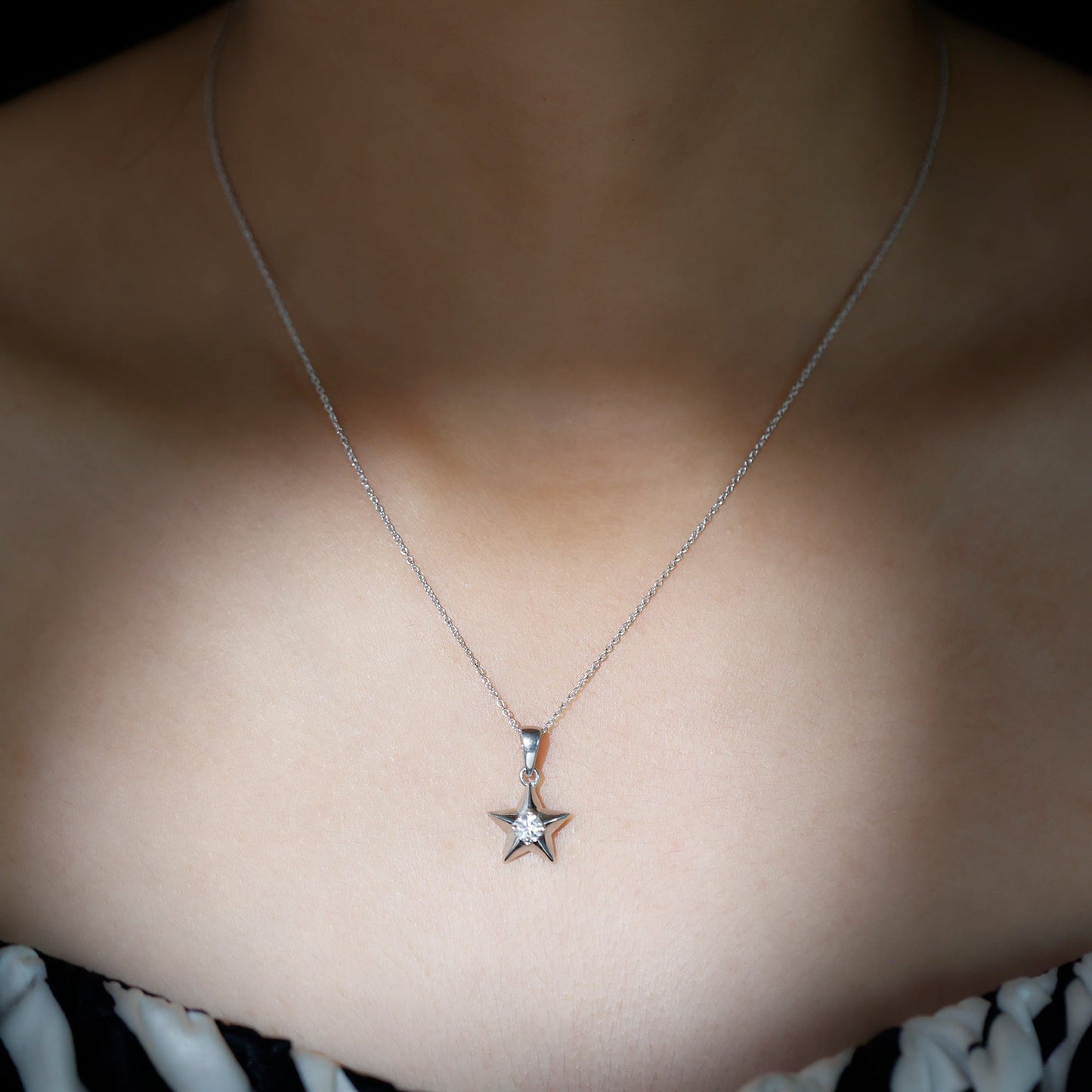 Solitaire Star Necklace with 0.32 CT Round Cut Moissanite
