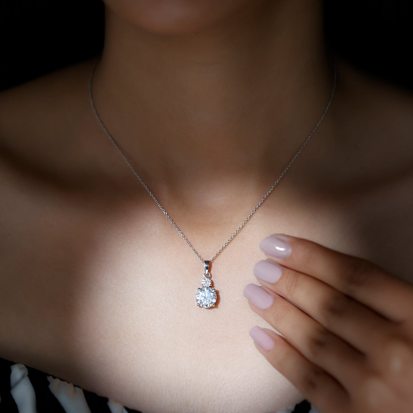 Solitaire Minimal Necklace with 3.0 CT Round Cut Moissanite