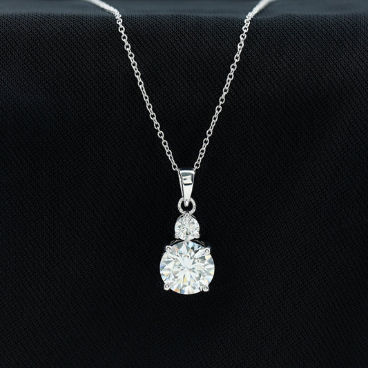 Solitaire Minimal Necklace with 3.0 CT Round Cut Moissanite