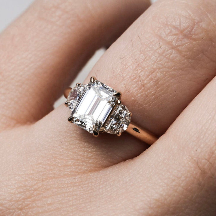 Three Stone Ring with 2.0 CT Emerald Moissanite