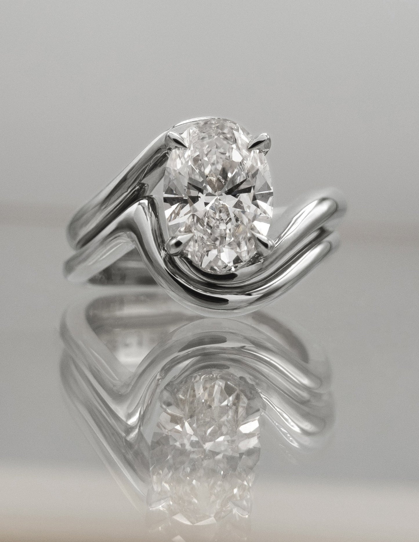 1.0- 3.0 CT Oval Cut Lab Grown Diamond Unique Setting Bridal Set