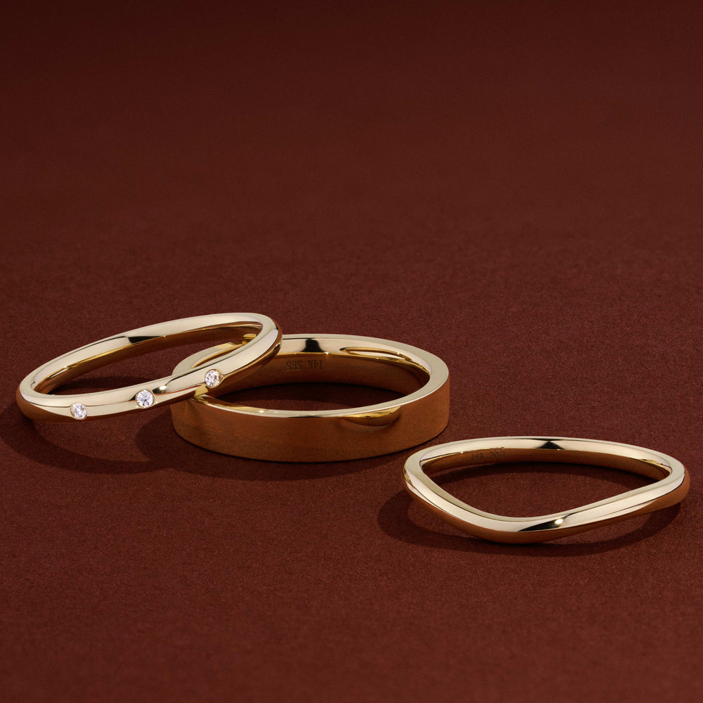 Flush Band with 0.010 TCW Round Cut Moissanite