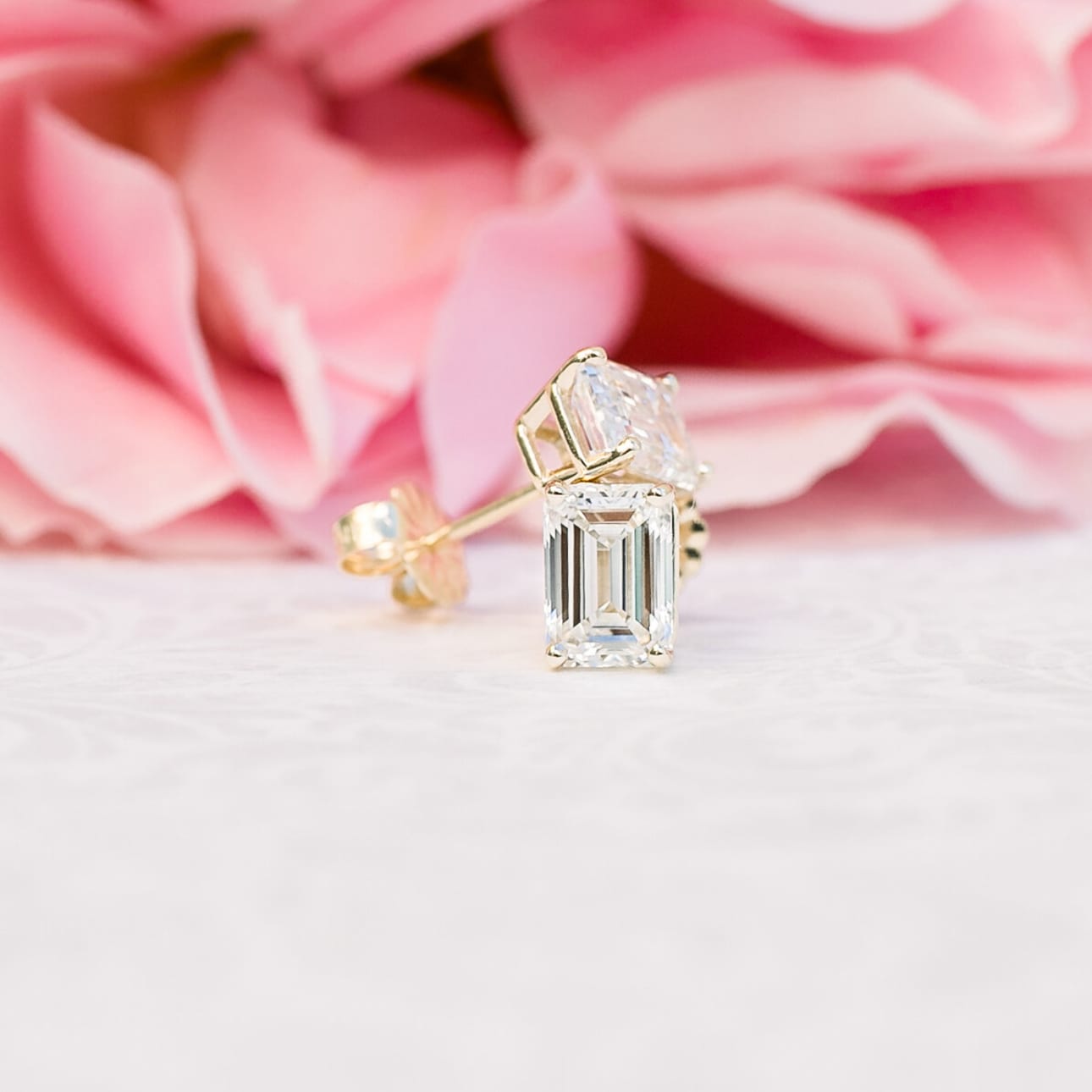 Solitaire Stud Earrings with 1.40 CT-3.0 CT Emerald Cut Moissanite