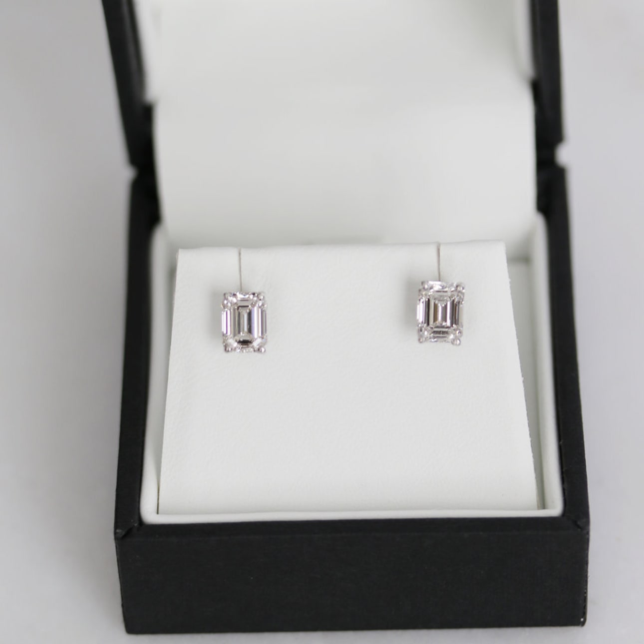 Solitaire Stud Earrings with 1.40 CT-3.0 CT Emerald Cut Moissanite