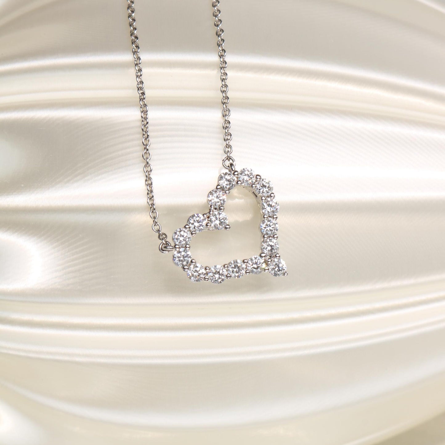 Heart Necklace with 1.01 TCW Round Cut Moissanite