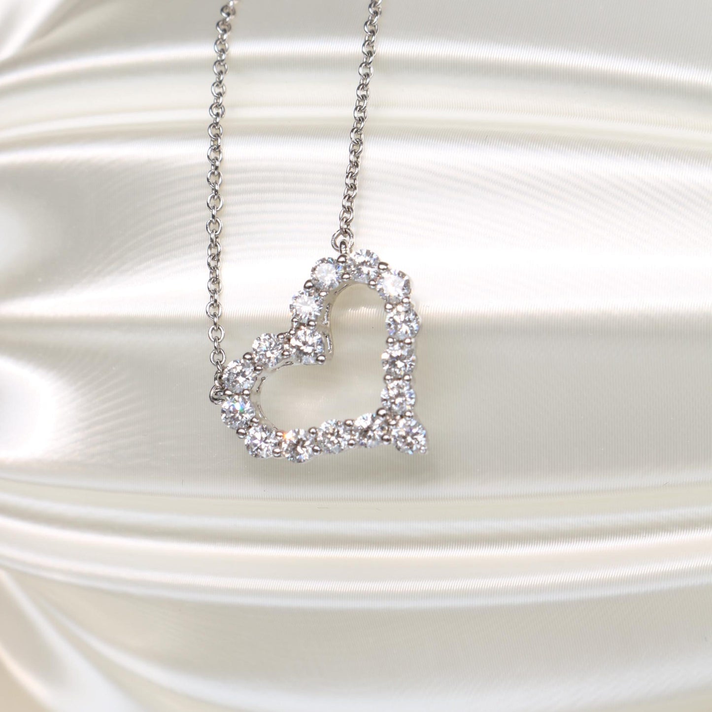 Heart Necklace with 1.01 TCW Round Cut Moissanite