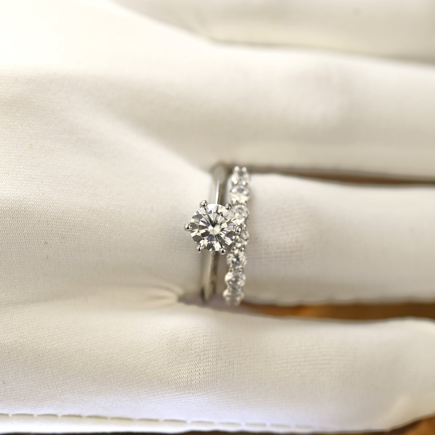 Solitaire Bridal Ring Set with 1.0 CT Round Cut Moissanite