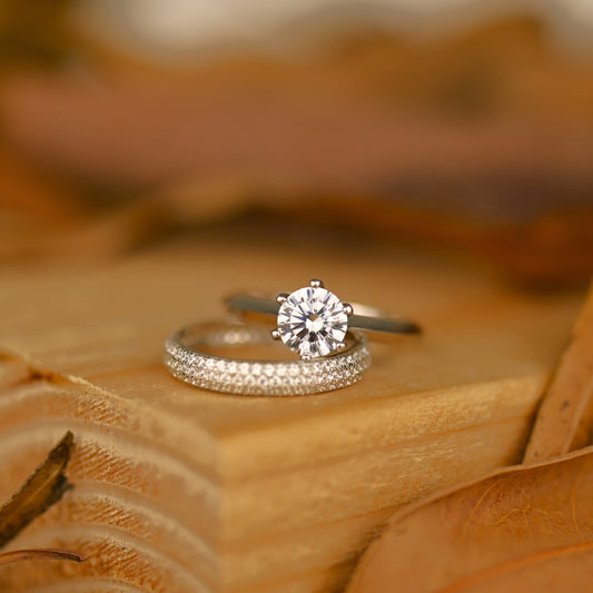 Solitaire Bridal Ring Set with 1.0 CT Round Cut Moissanite