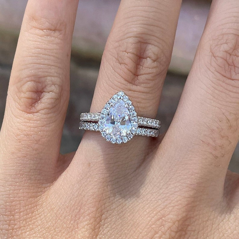 Pave Setting Bridal Ring Set with 2.0 CT Pear Cut Moissanite