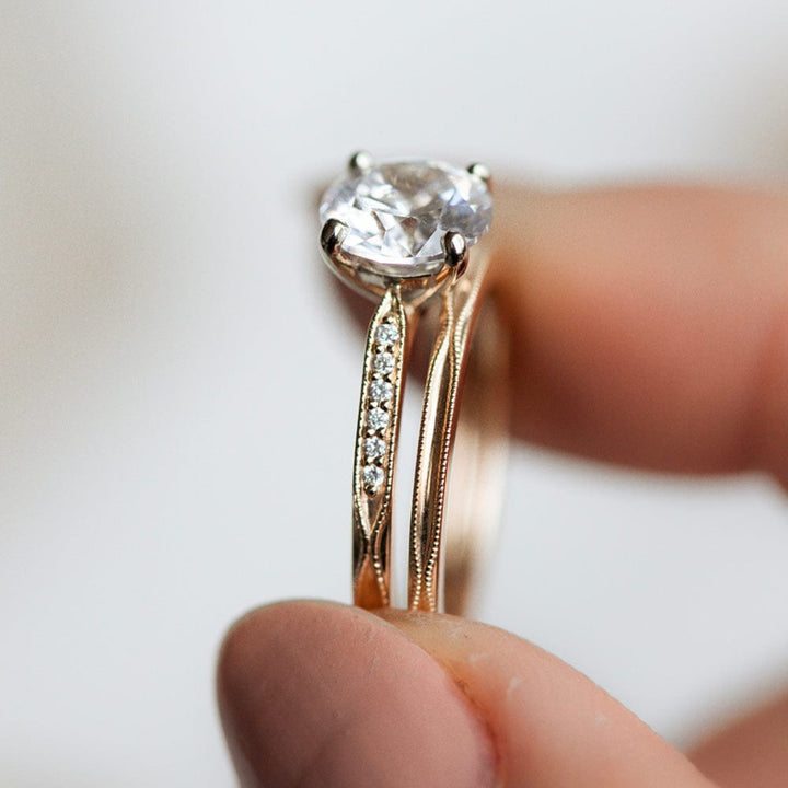 Pave Setting Ring with 2.0 CT Round Moissanite