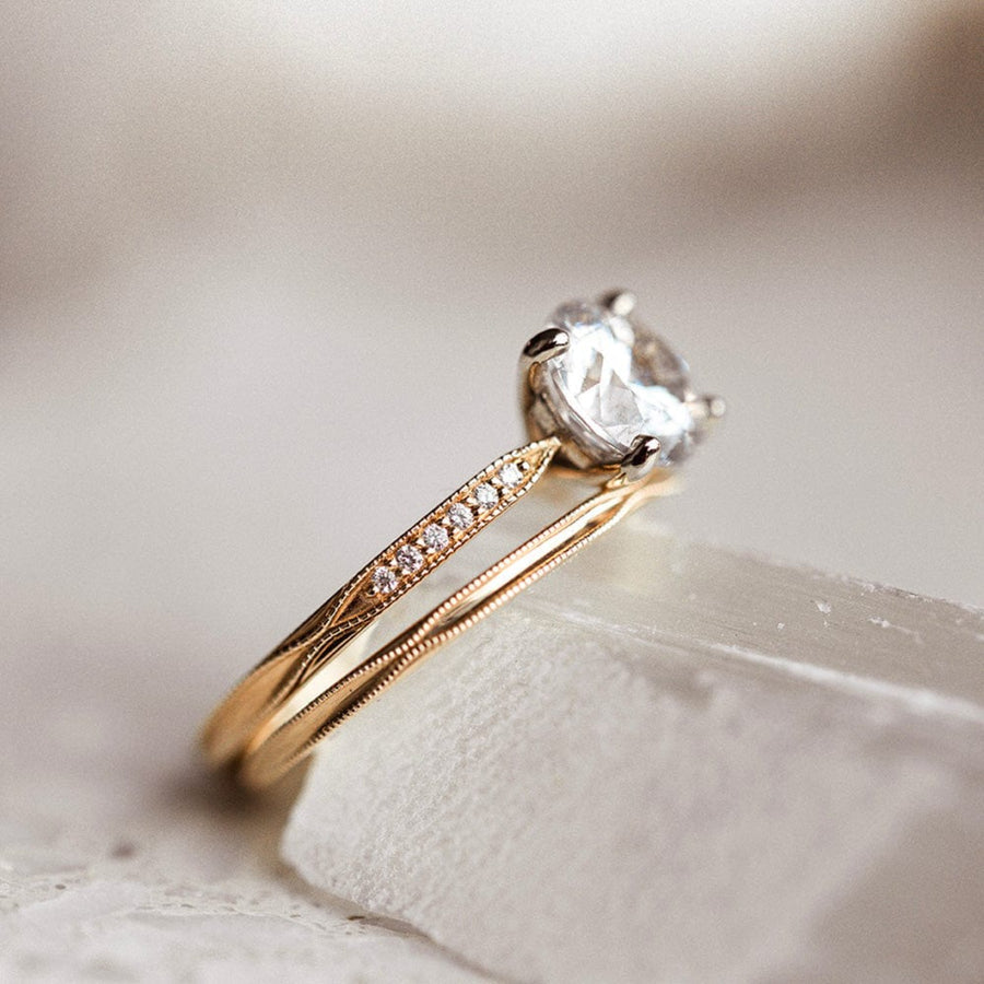 Pave Setting Ring with 2.0 CT Round Moissanite