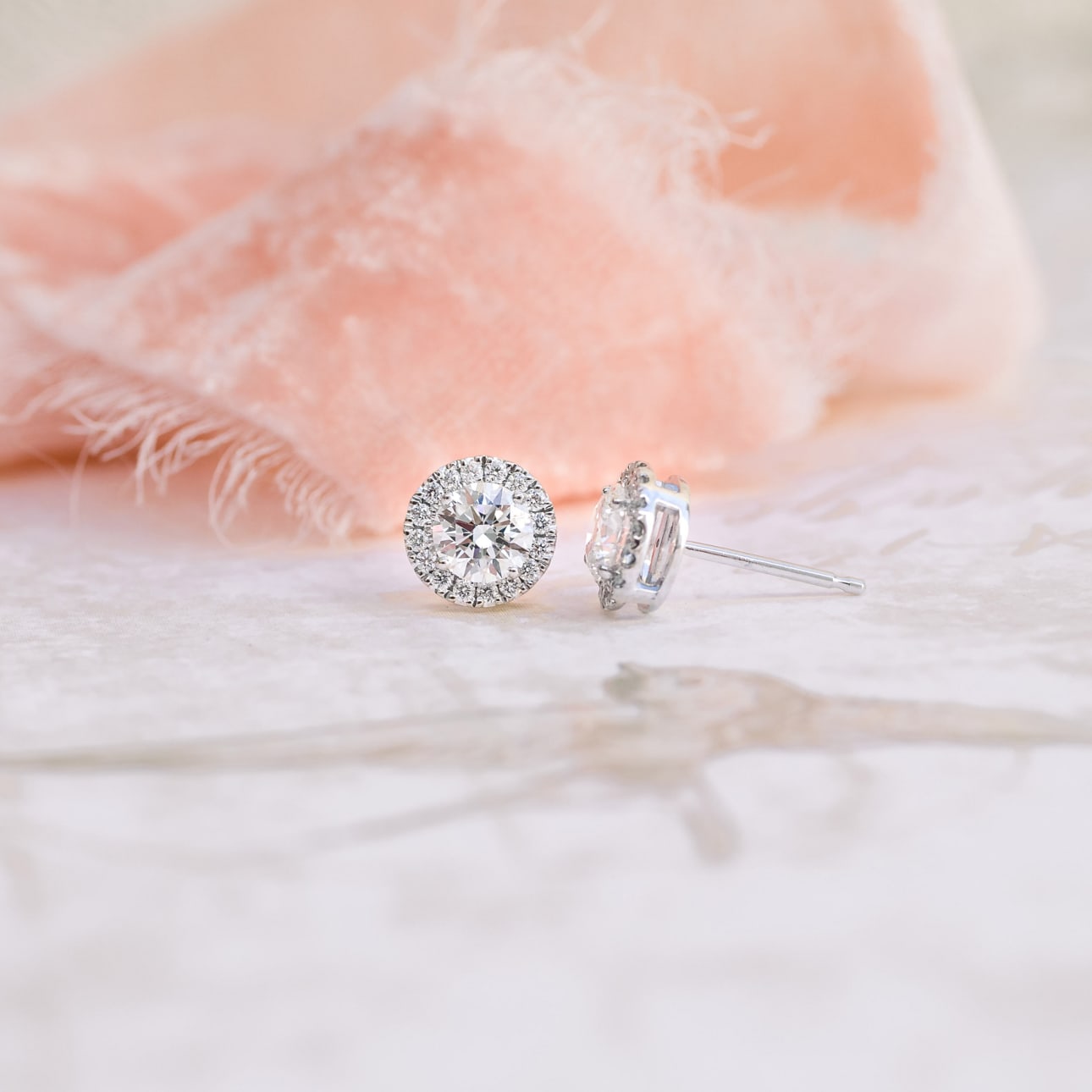 Halo Stud Earrings with 0.85 CT-1.85 CT Round Cut Moissanite
