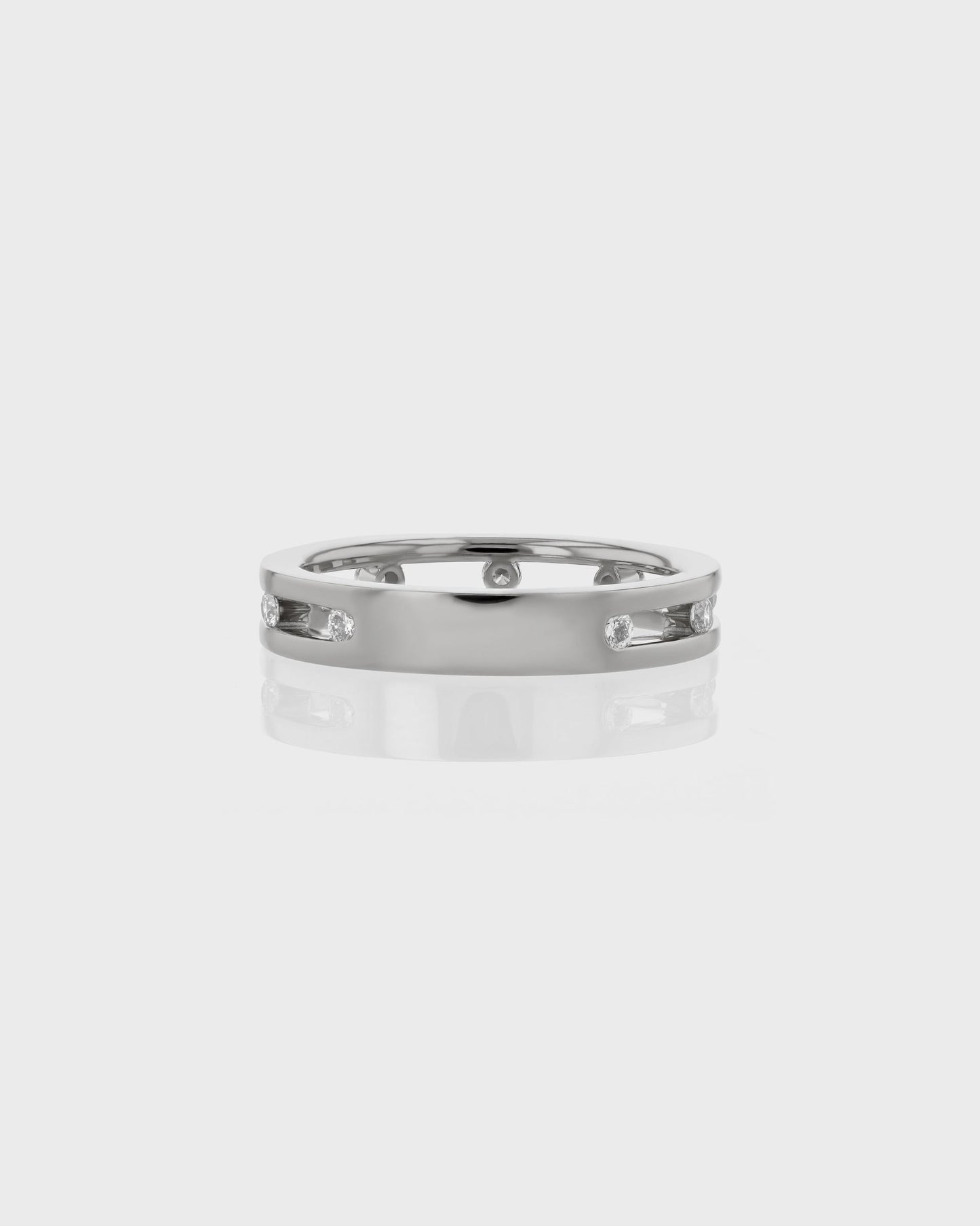 0.30 TCW Round EF-VVS Diamond Double Wedding Band