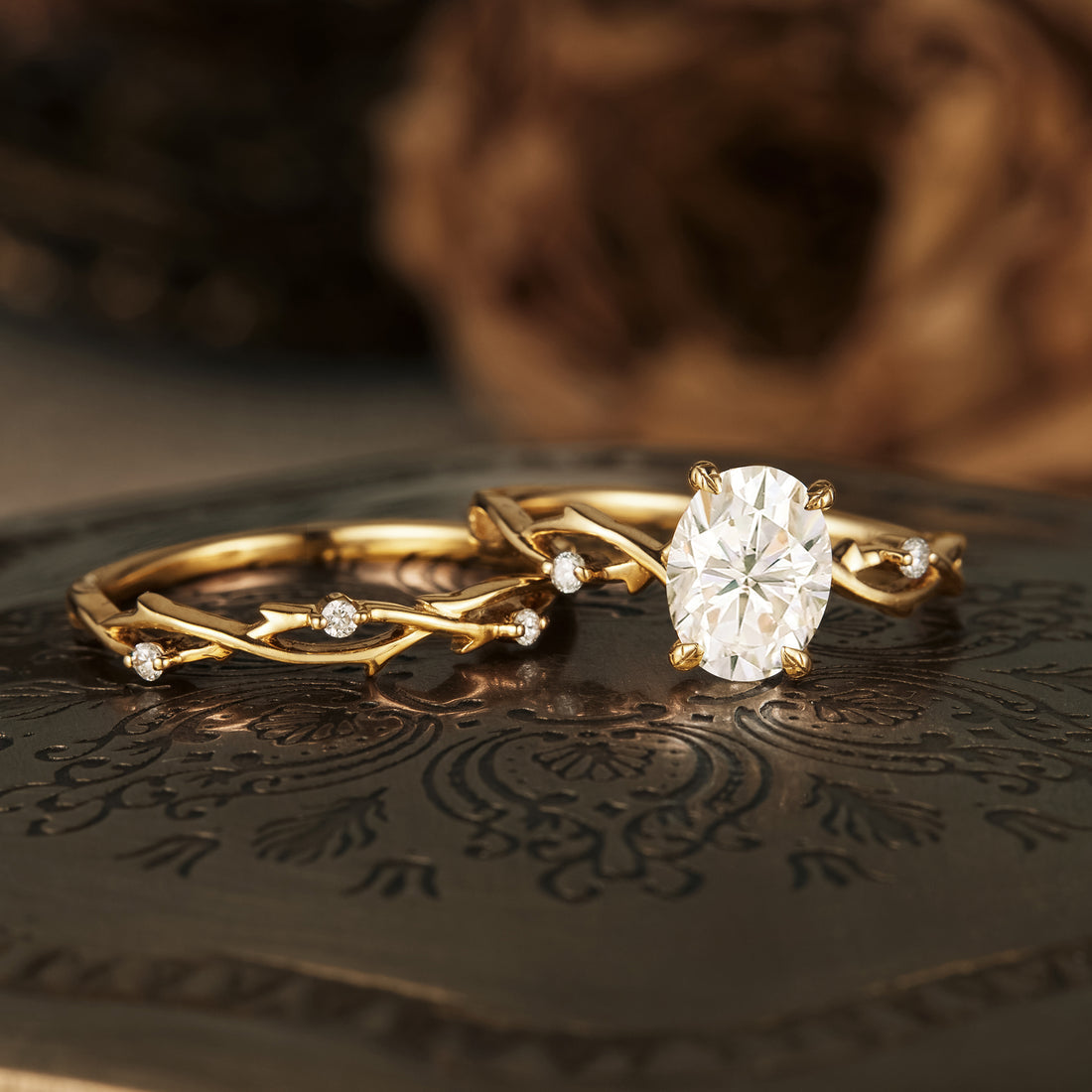 1.5 CT Oval Shaped Moissanite Diamond Bridal Set With Vintage Setting