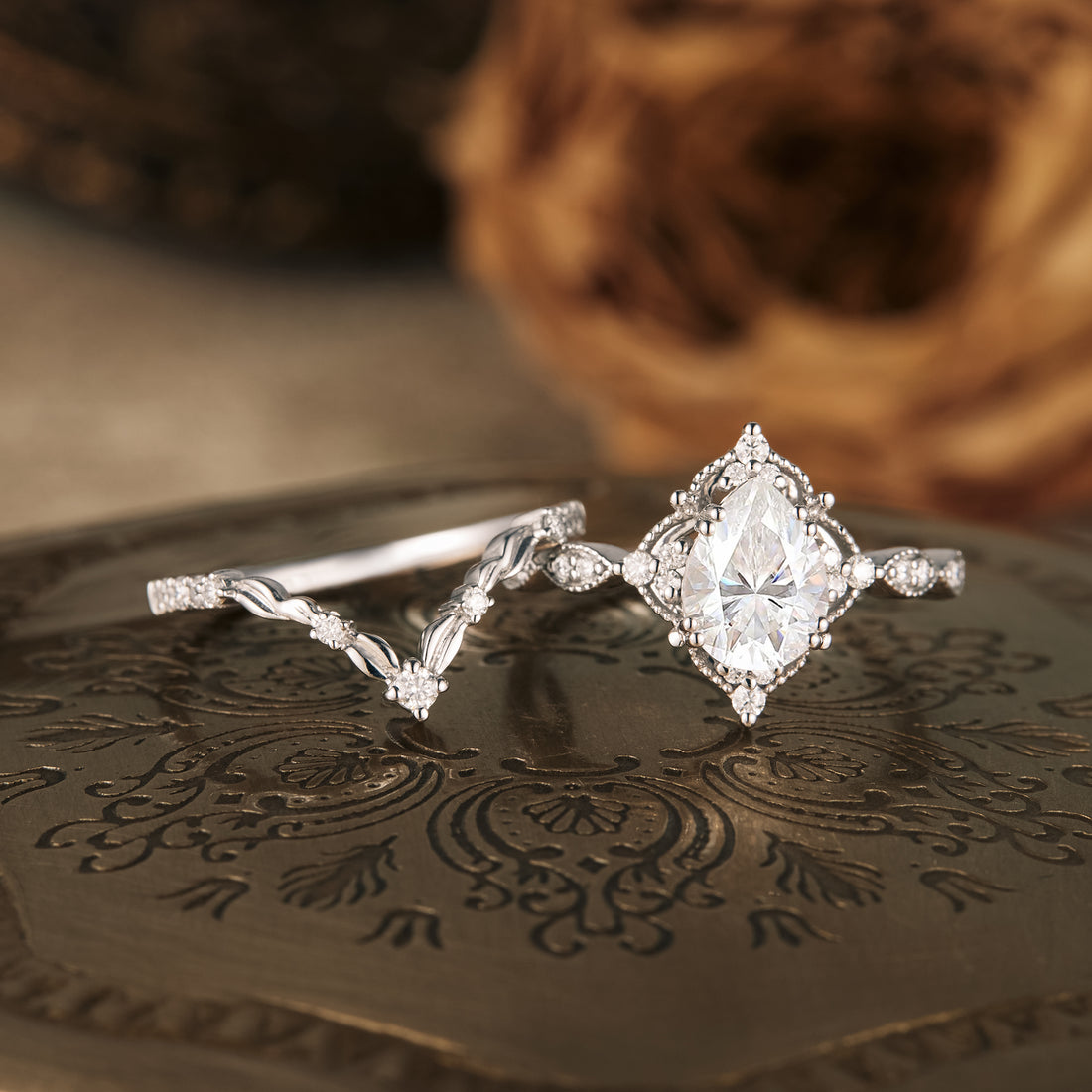 1.25 CT Pear Shaped Moissanite Diamond Bridal Set With Vintage Setting