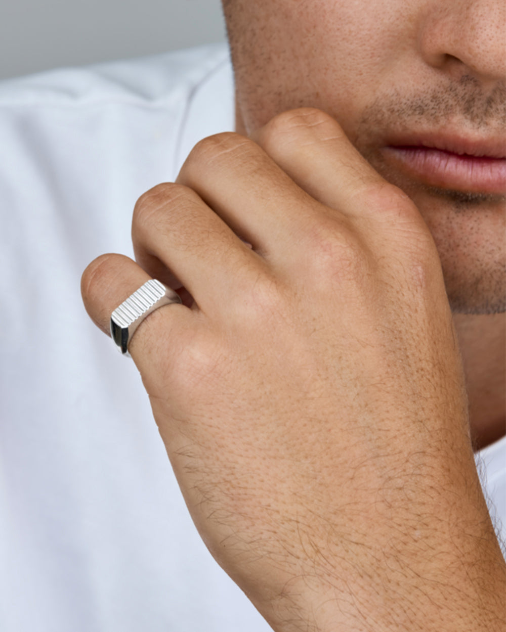 Barrett- Groove Signet Men's Wedding Band