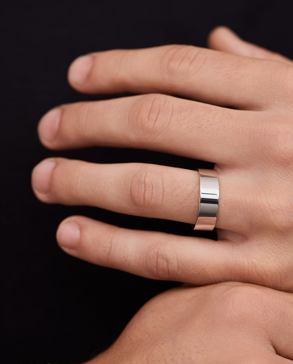 Evander- Flat Profile Plain Men's Wedding Band