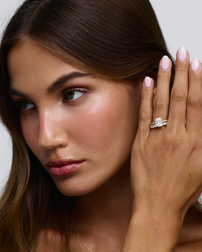 Freya- Radiant Classic Shared Claw Lab Grown Diamond Wedding Band
