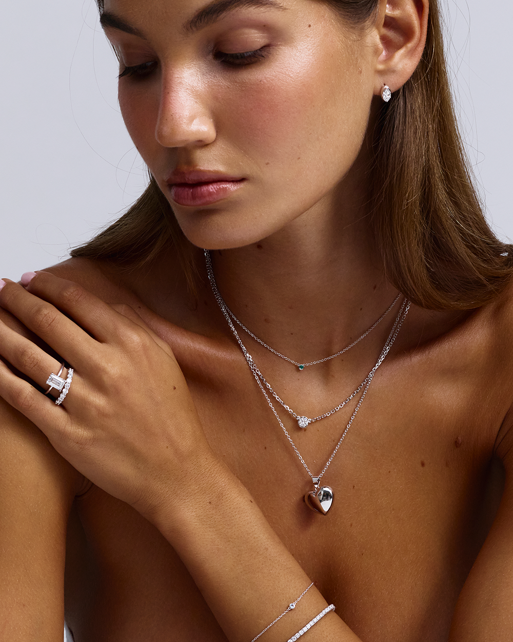 Willa- Round 8 Stones Lab Grown Diamond Wedding Band