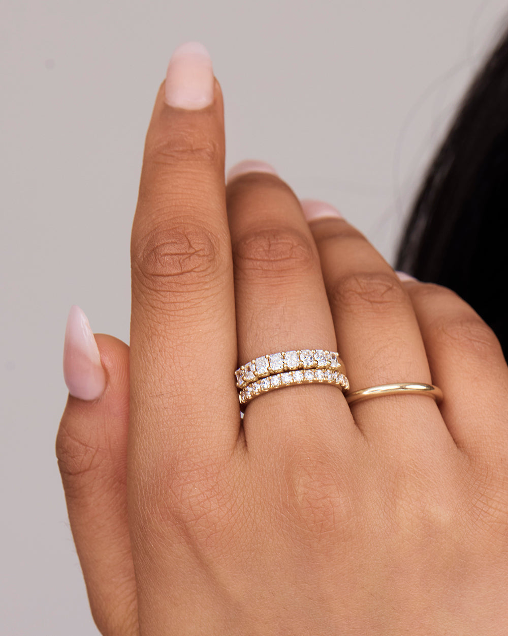 Freya- Radiant Classic Shared Claw Lab Grown Diamond Wedding Band