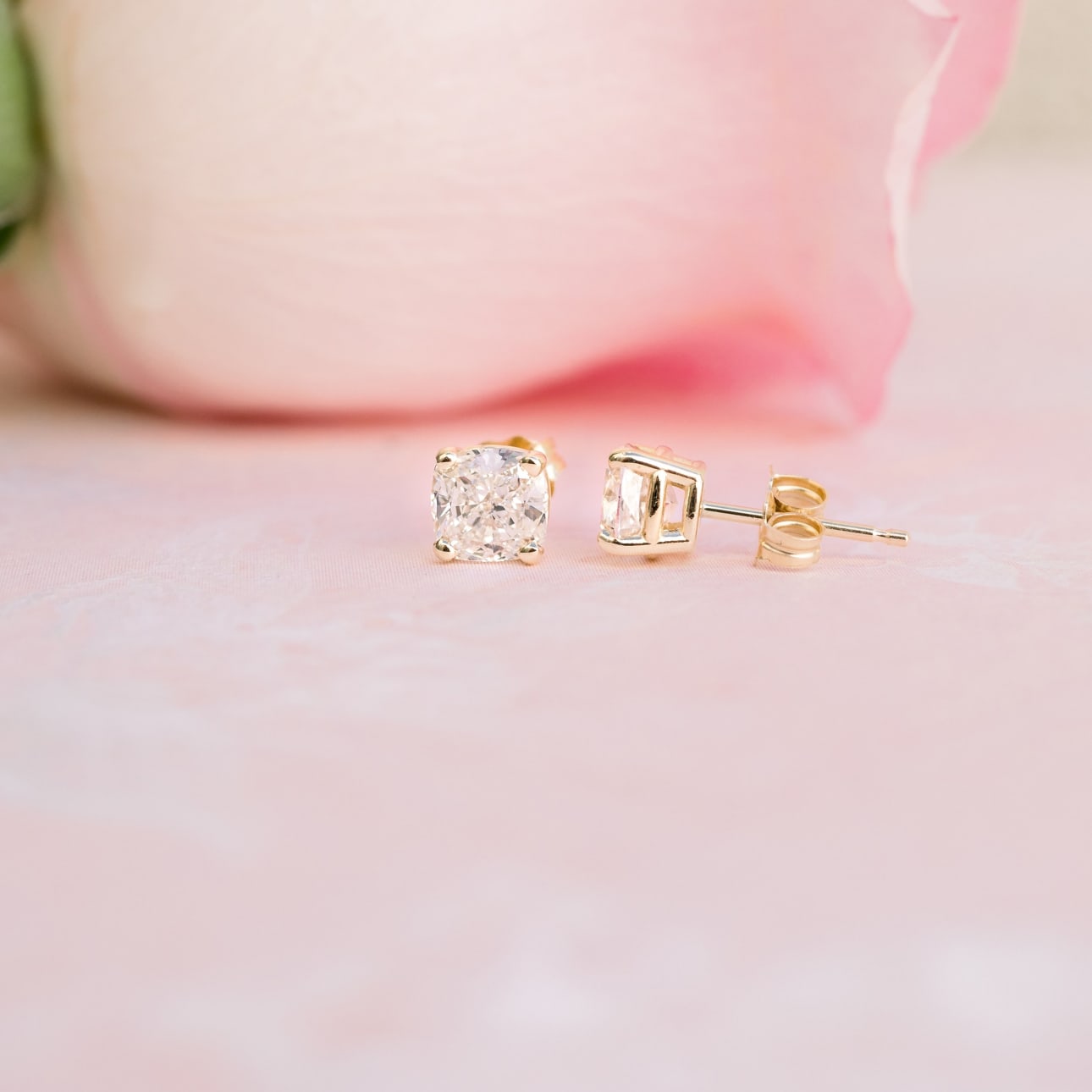 Solitaire Stud Earrings with 1.0 CT-3.0 CT Cushion Cut Moissanite